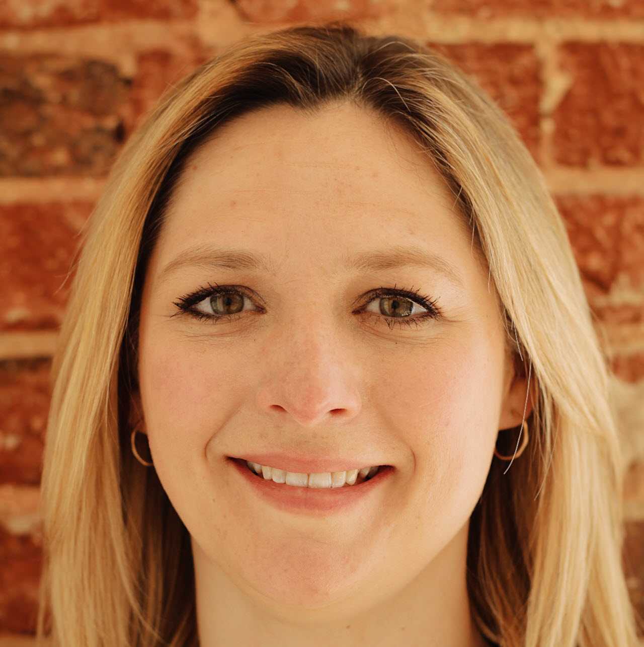 Dr Hannah Healey